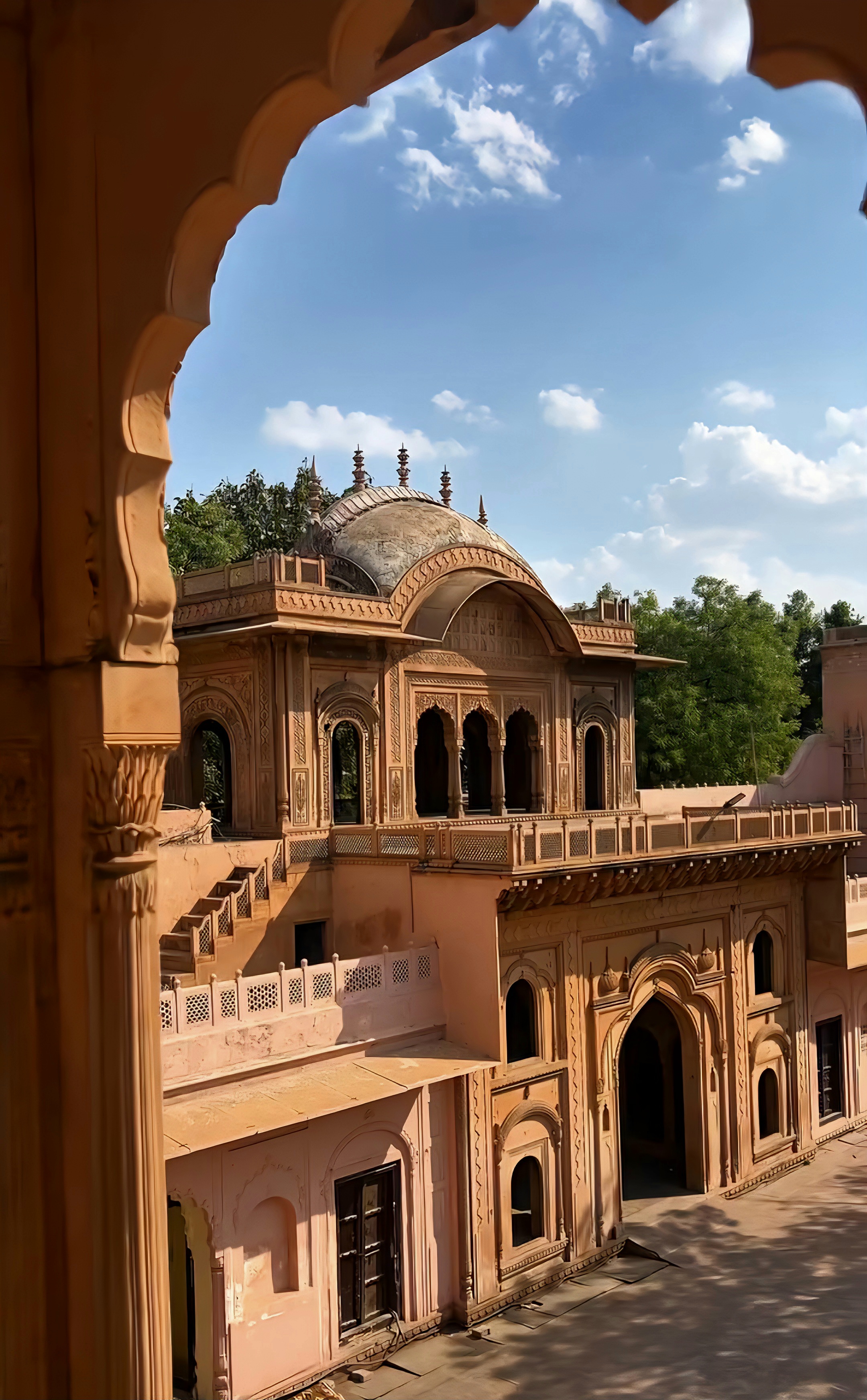Raja Nahar Singh Palace